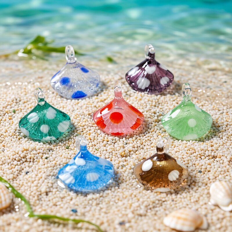 Colorful Mini Sea Shell Charm  - Marine Aquarium & Regional Centre Reviews recension och pris